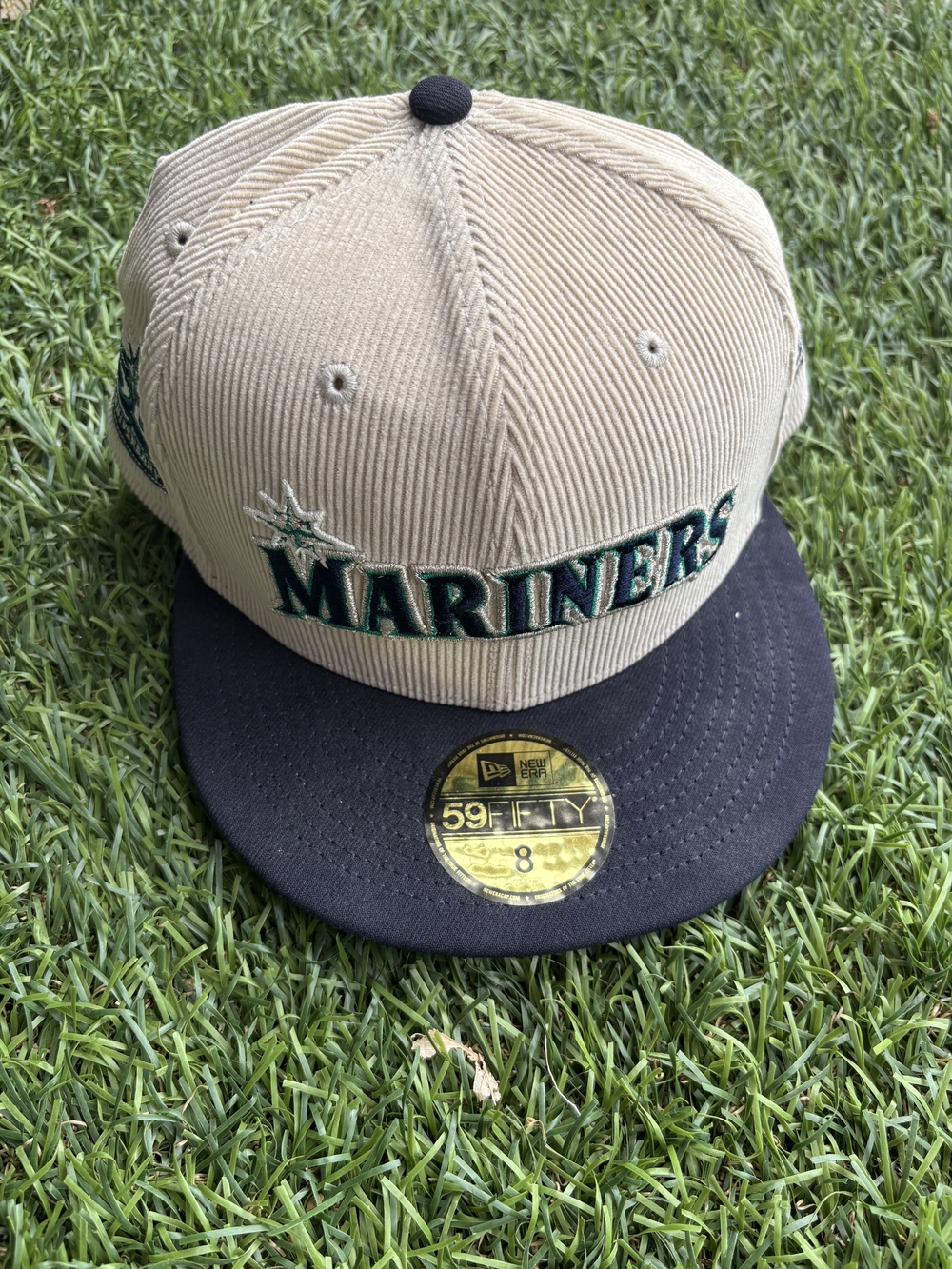 New Era Seattle Mariners CREAM Corduroy Classic 59FIFTY Fitted Hat –